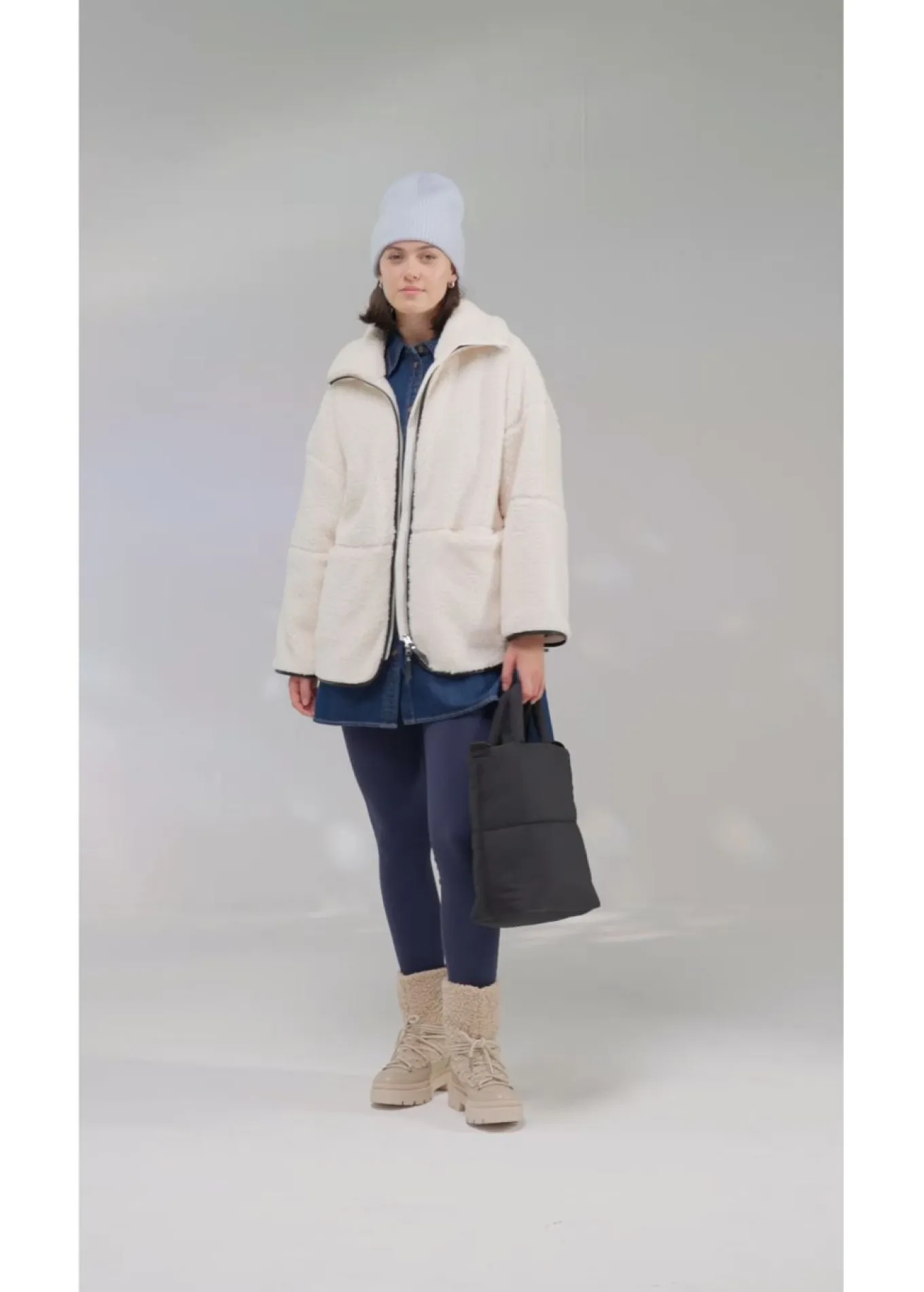 Chaqueta polar con corte holgado