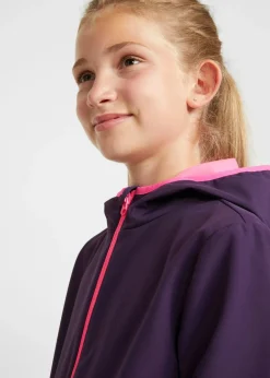 Chaqueta softshell repelente al agua con capucha
