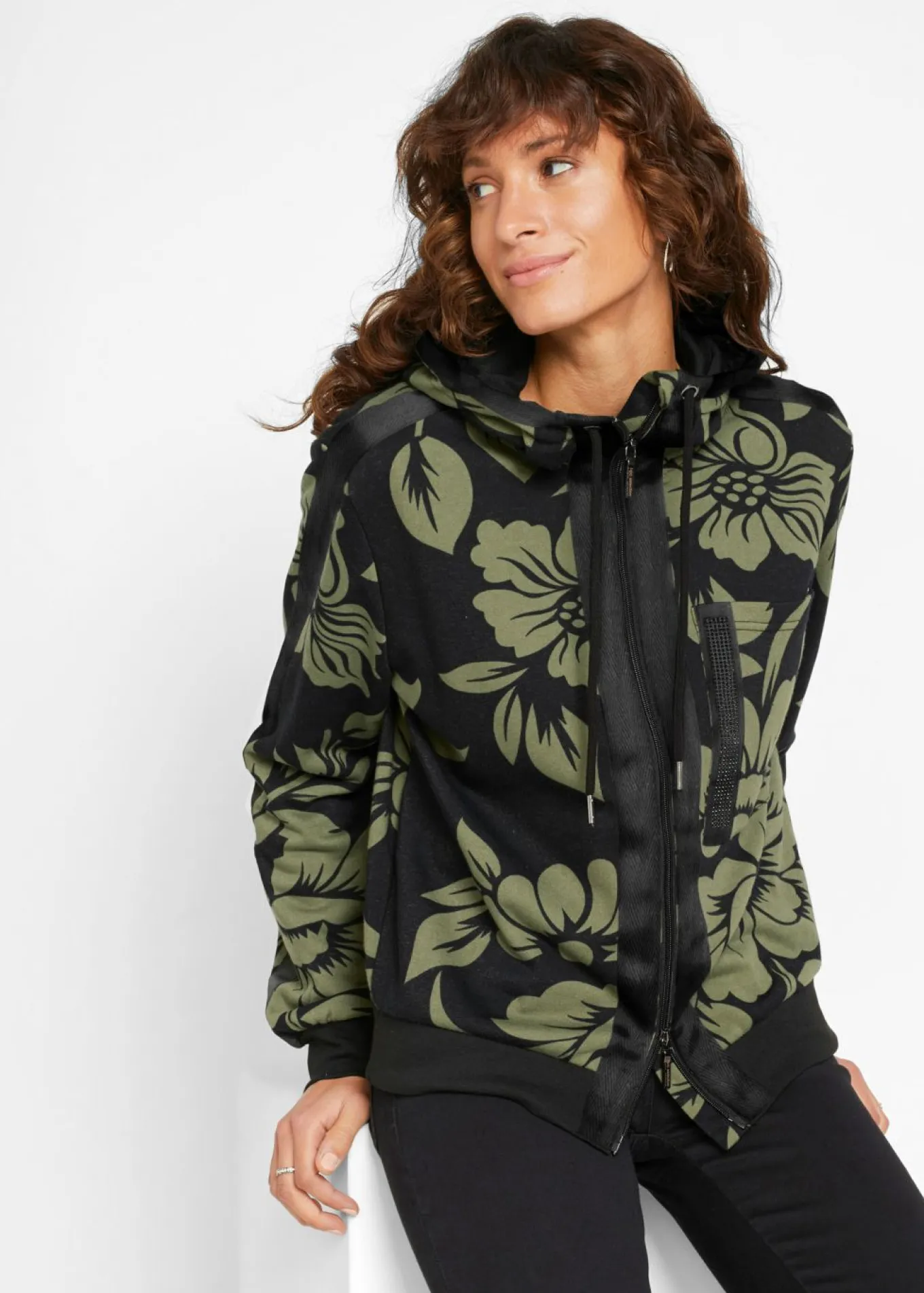 Chaqueta tipo sudadera con algodón