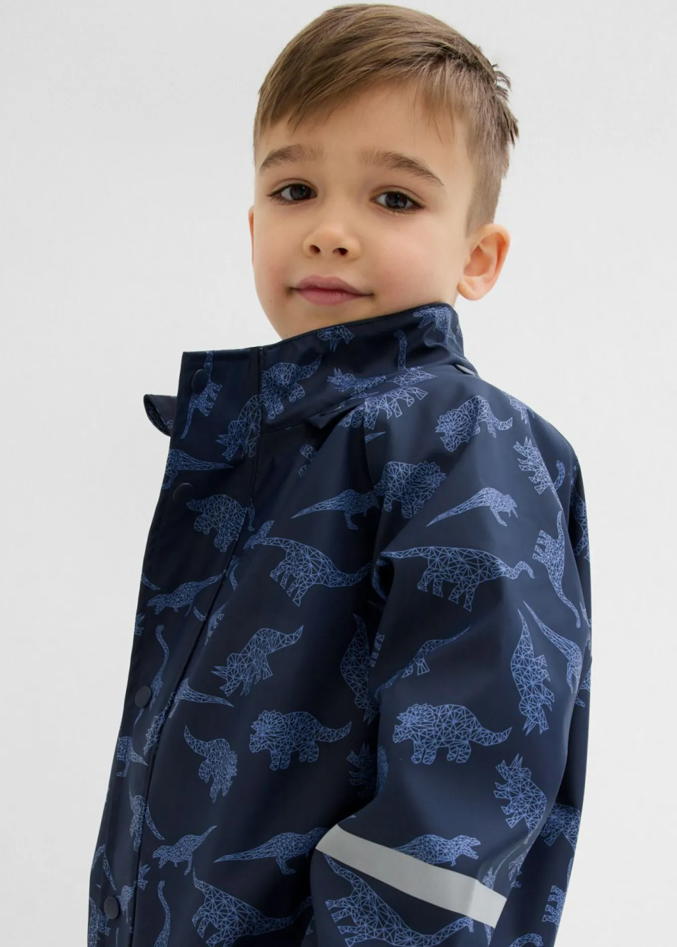 Chubasquero impermeable con capucha