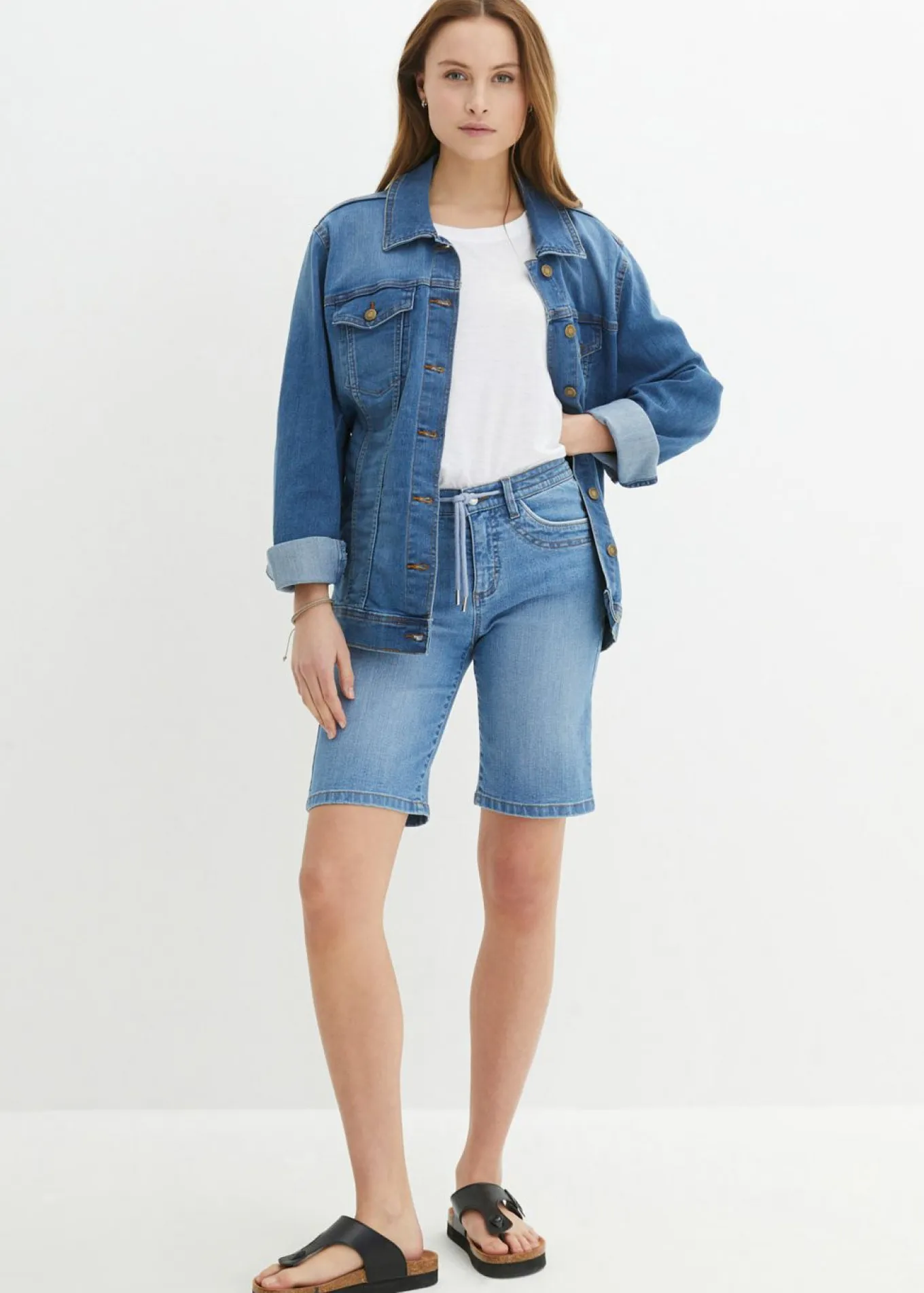 Cómodas bermudas vaqueras elásticas con cordón