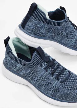 Cómodas zapatillas sin cordones de material suave