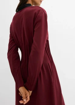 Cómodo vestido de mezcla de viscosa con pinzas decorativas