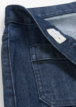 Cómodos vaqueros de corte bootcut