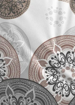 Conjunto de ropa de cama con adornos