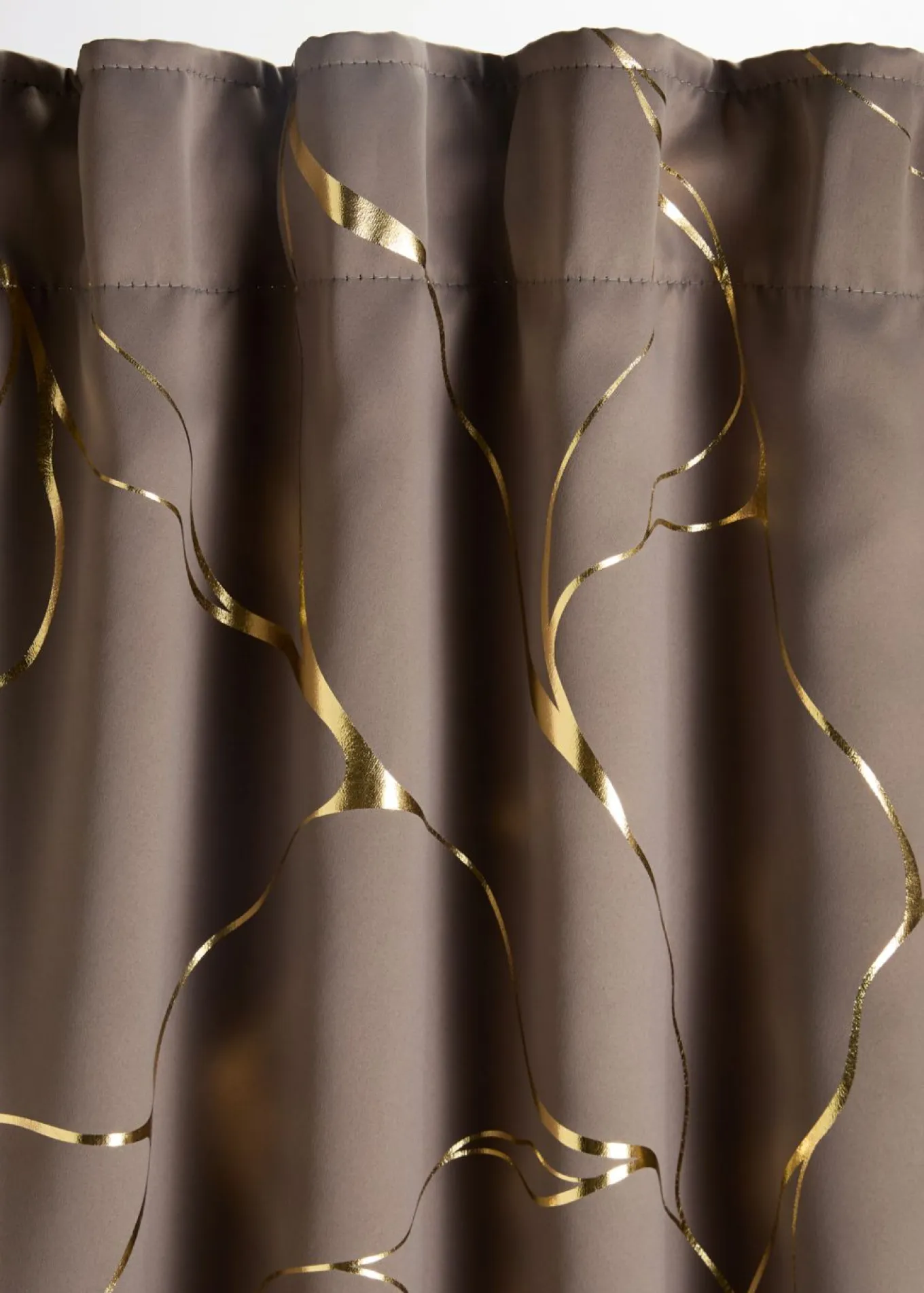 Cortina oscurecedora con estampado brillante (1 unidad)