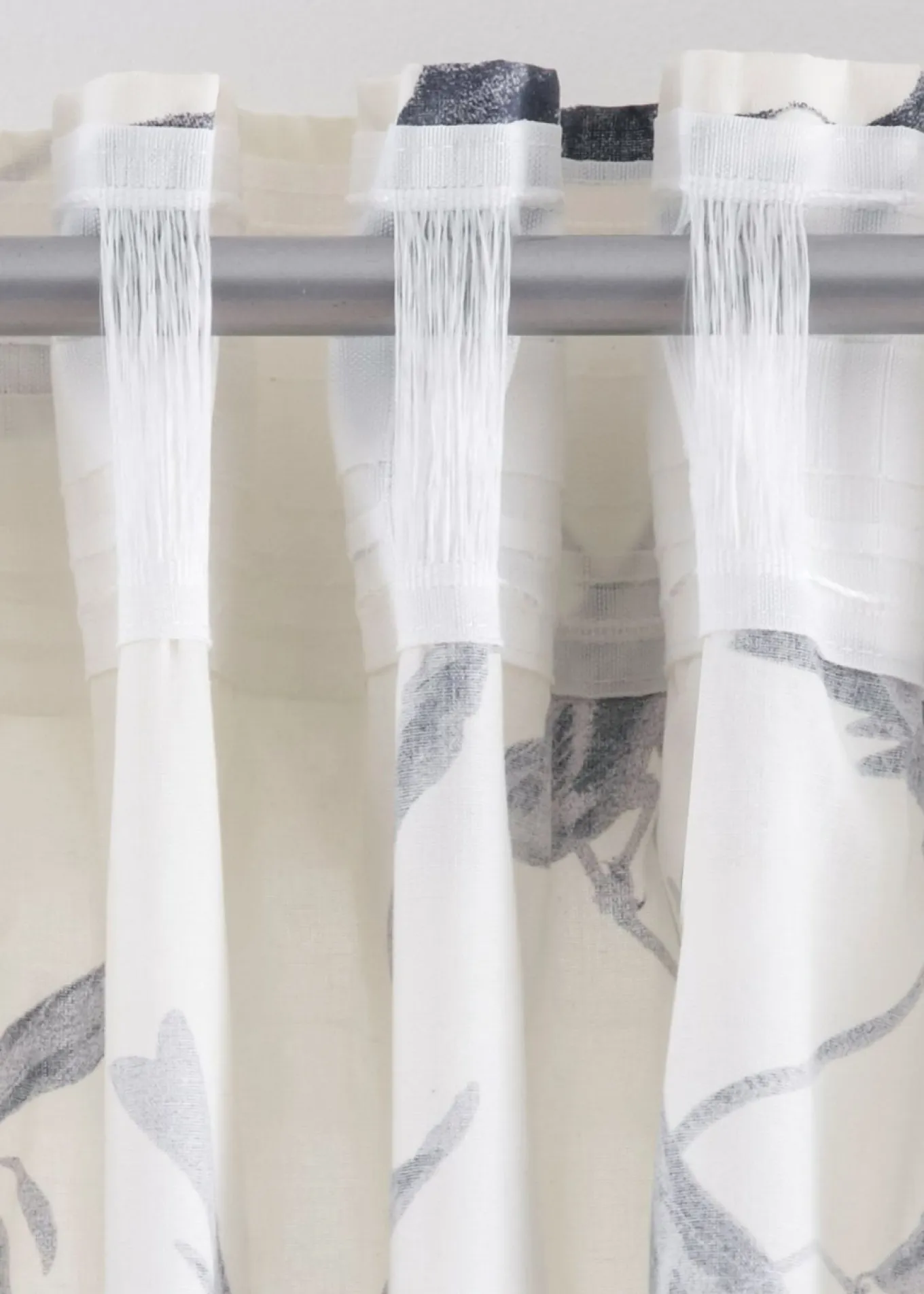Cortinas con estampado (1 unidad)