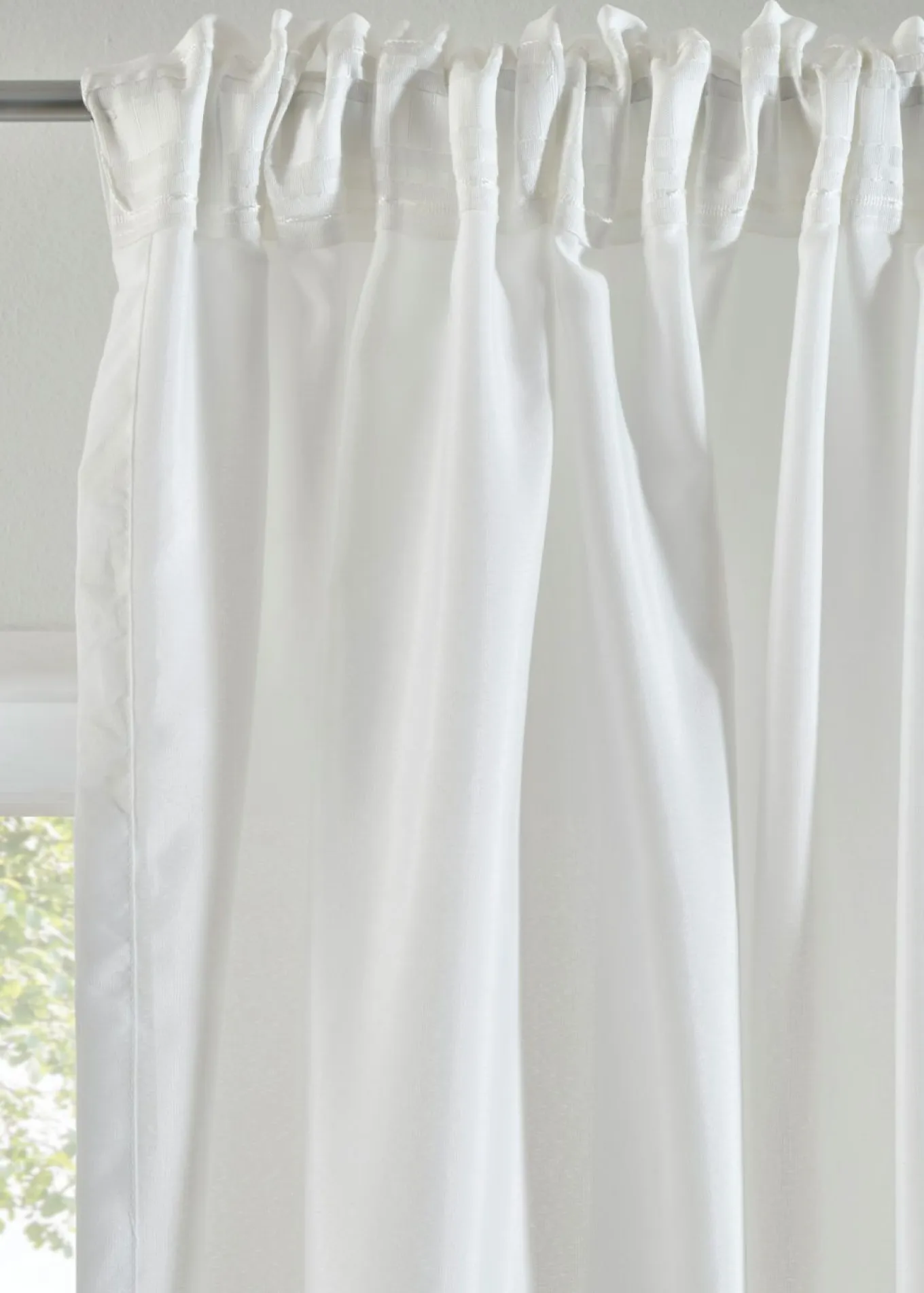 Cortinas de material reciclado (2 unidades)