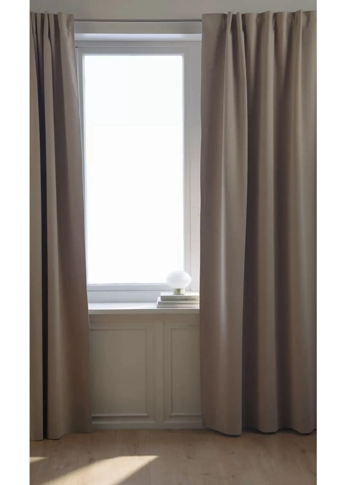 Cortinas de material reciclado (2 unidades)