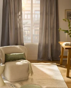 Cortinas oscurecedoras con estructura (2 unidades)