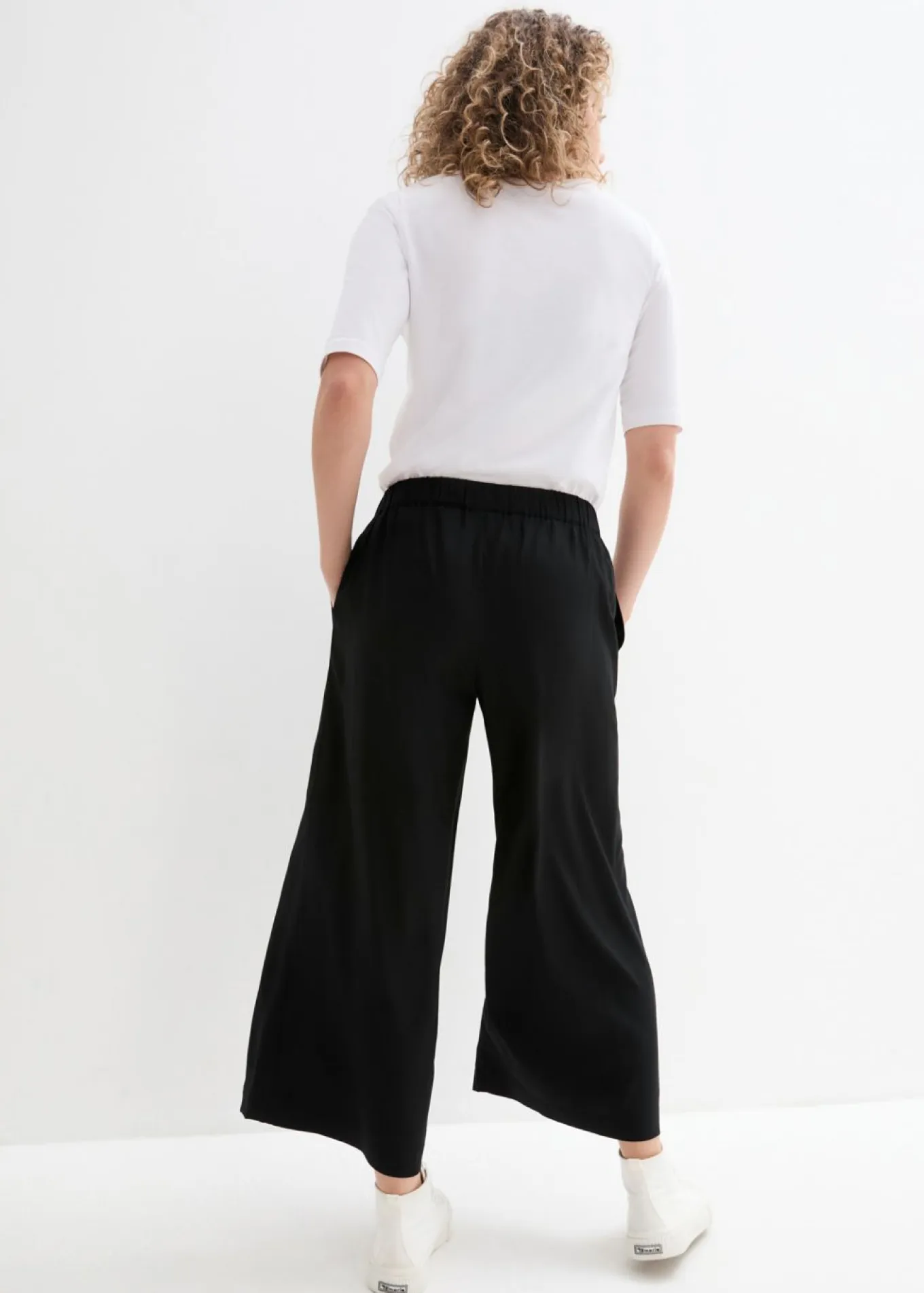 Culotte ancho de viscosa sostenible