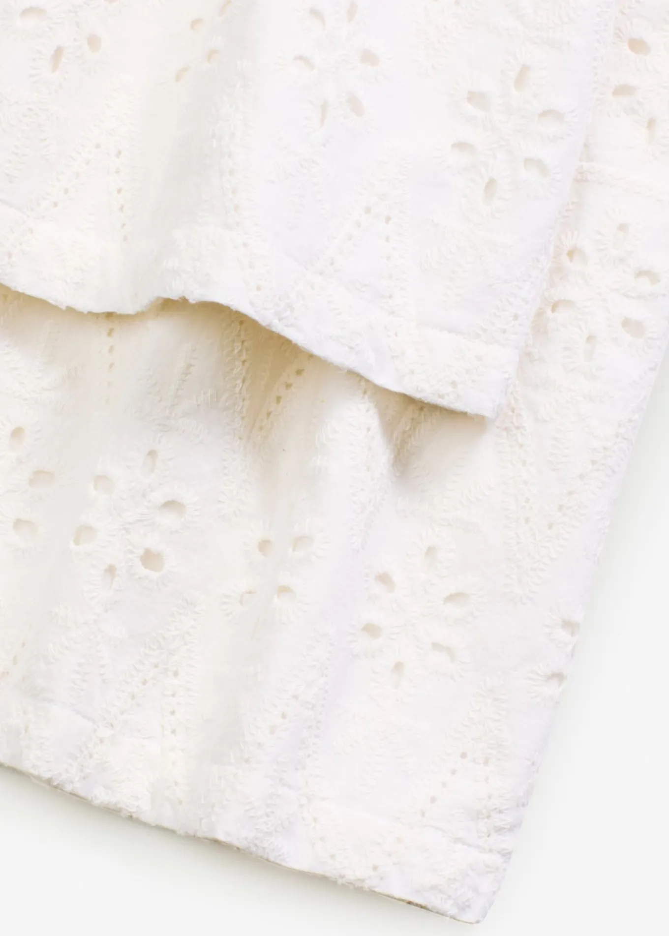 Culotte con bordado calado