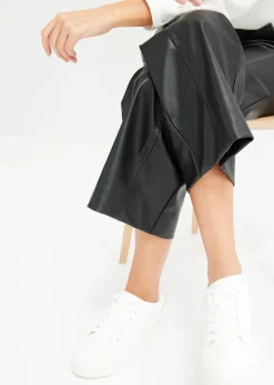 Culotte de piel sintética