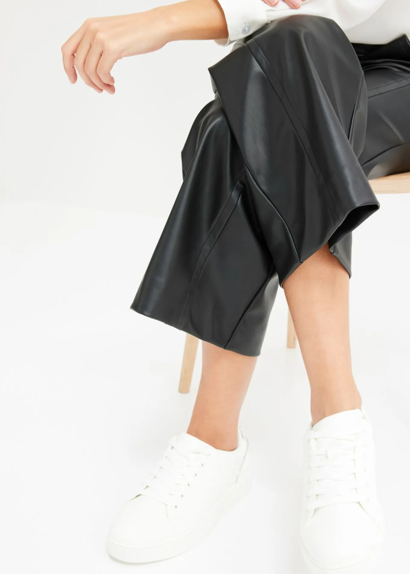 Culotte de piel sintética