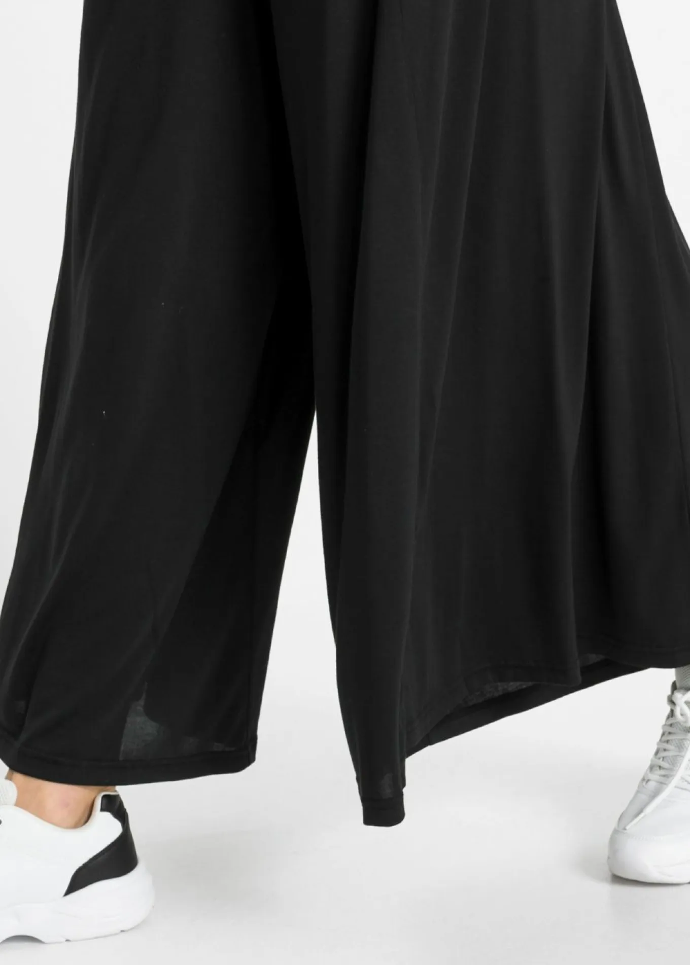 Culotte de punto con pierna ancha