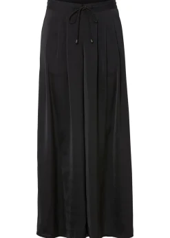 Culotte de satén fluido