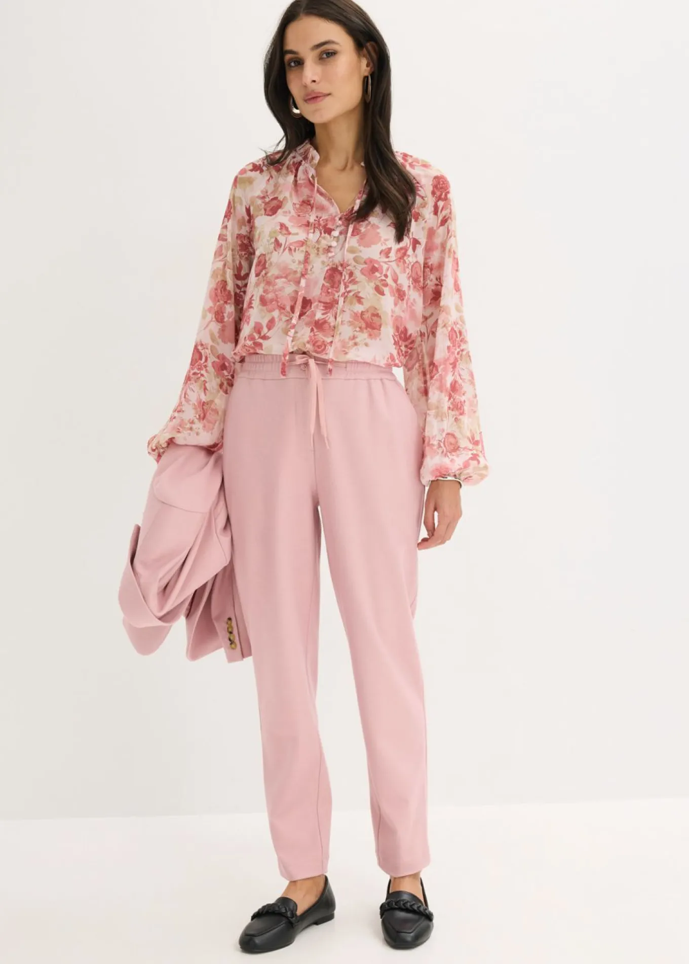 Elegante pantalón elástico
