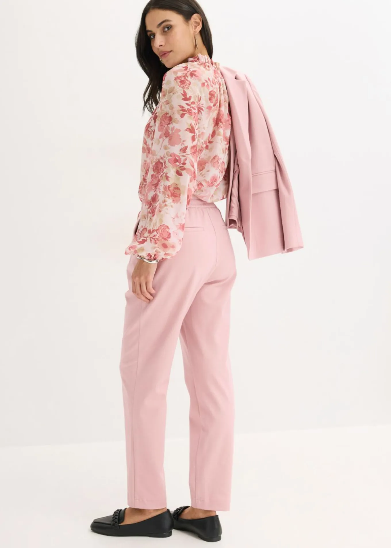 Elegante pantalón elástico
