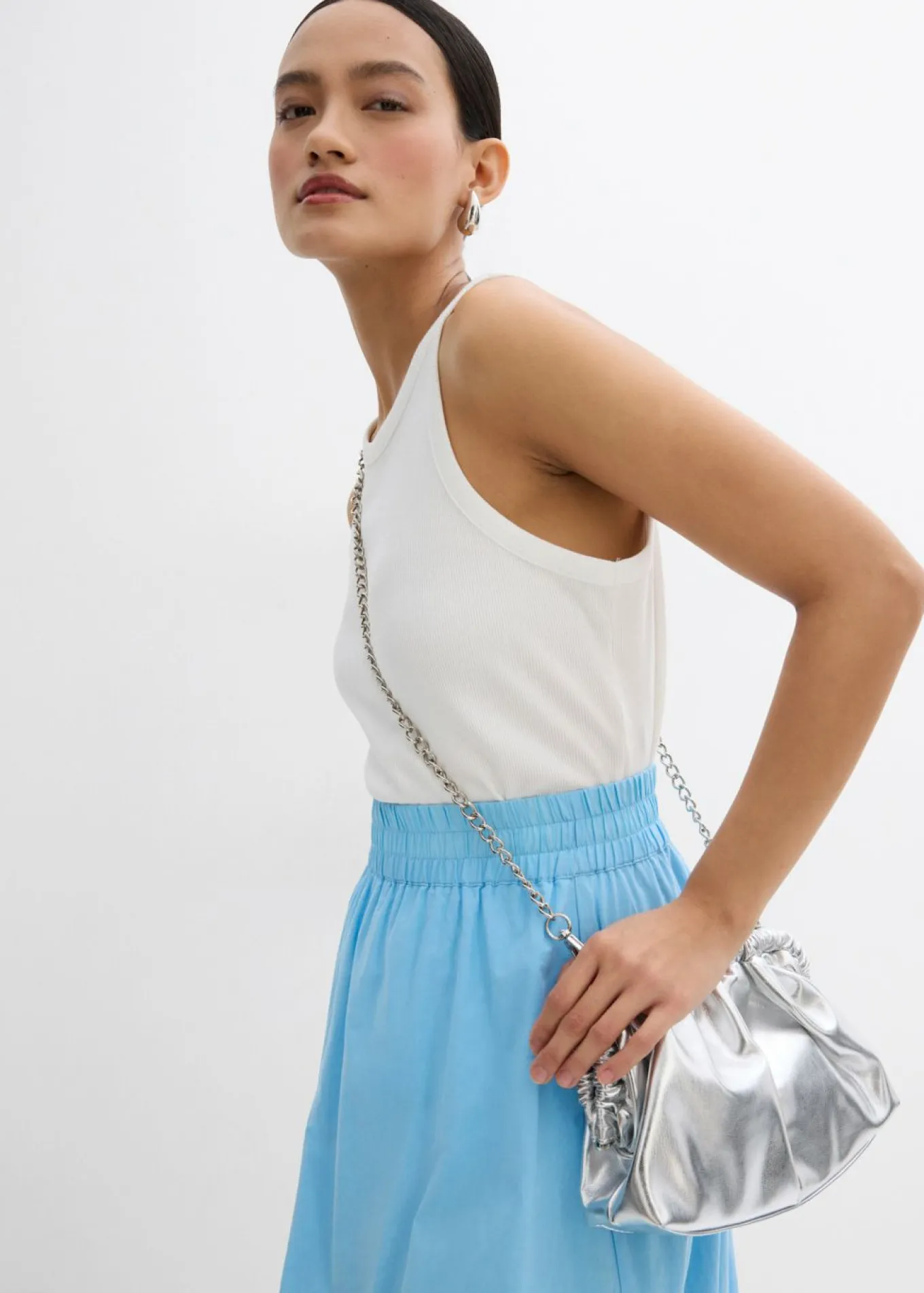 Falda abullonada de algodón puro