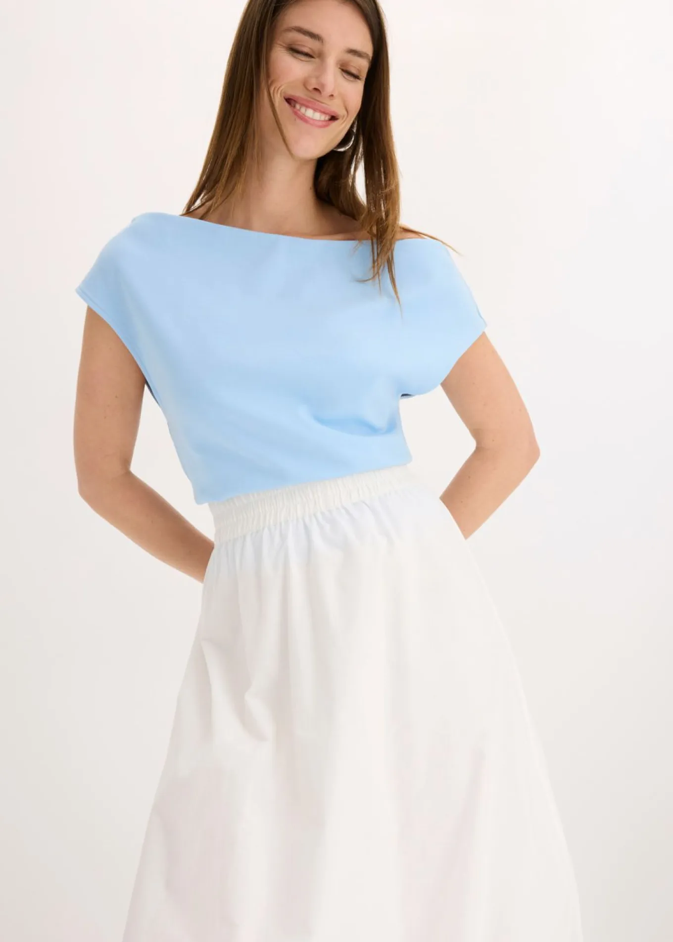 Falda abullonada de algodón puro