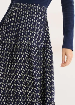 Falda maxi a capas con viscosa estructurada