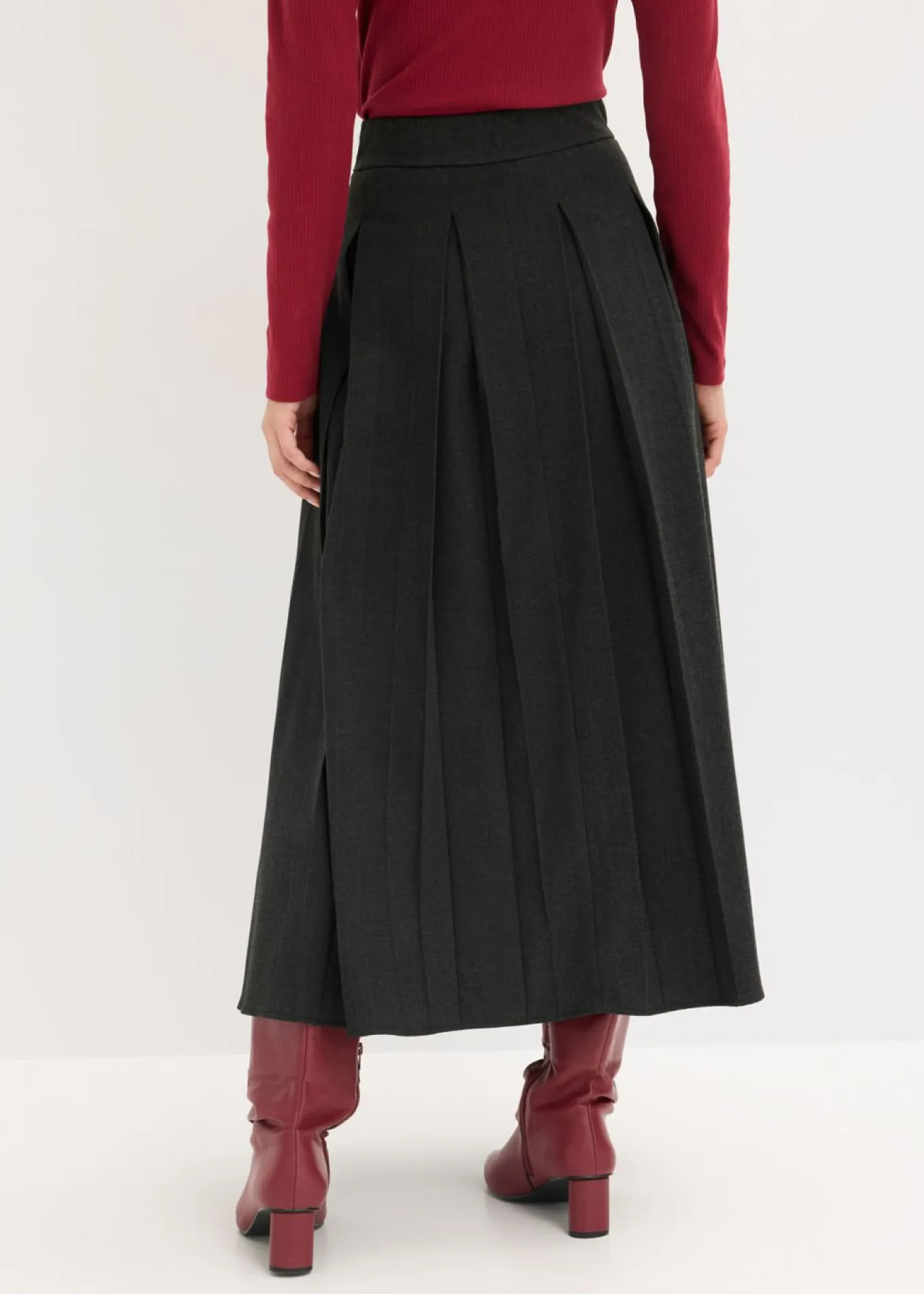 Falda midi