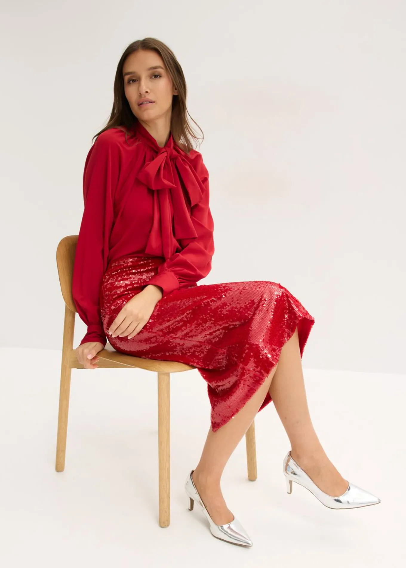 Falda midi de lentejuelas