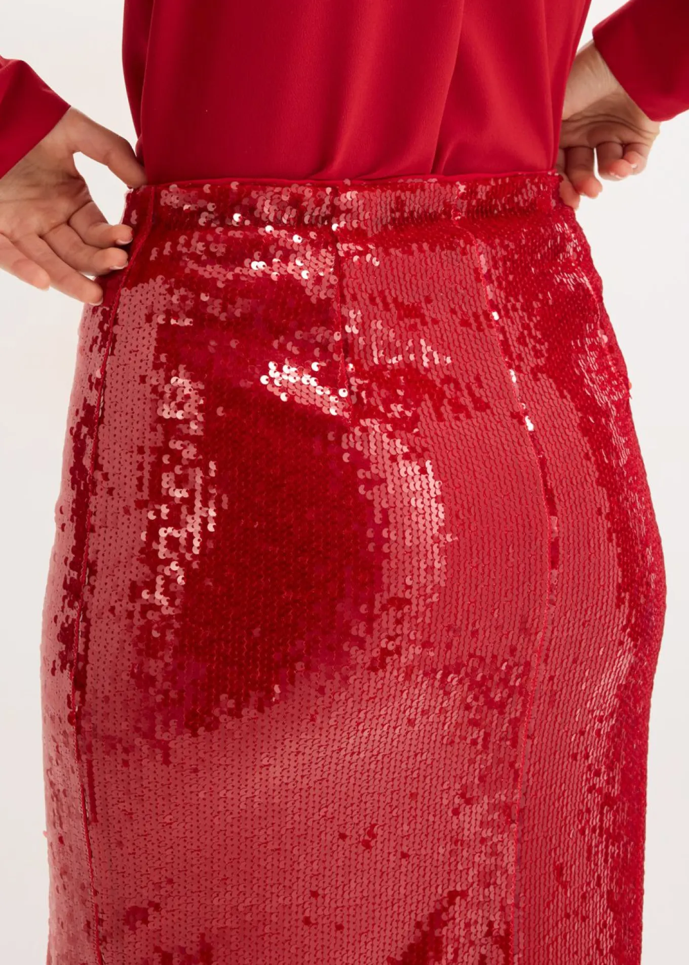 Falda midi de lentejuelas