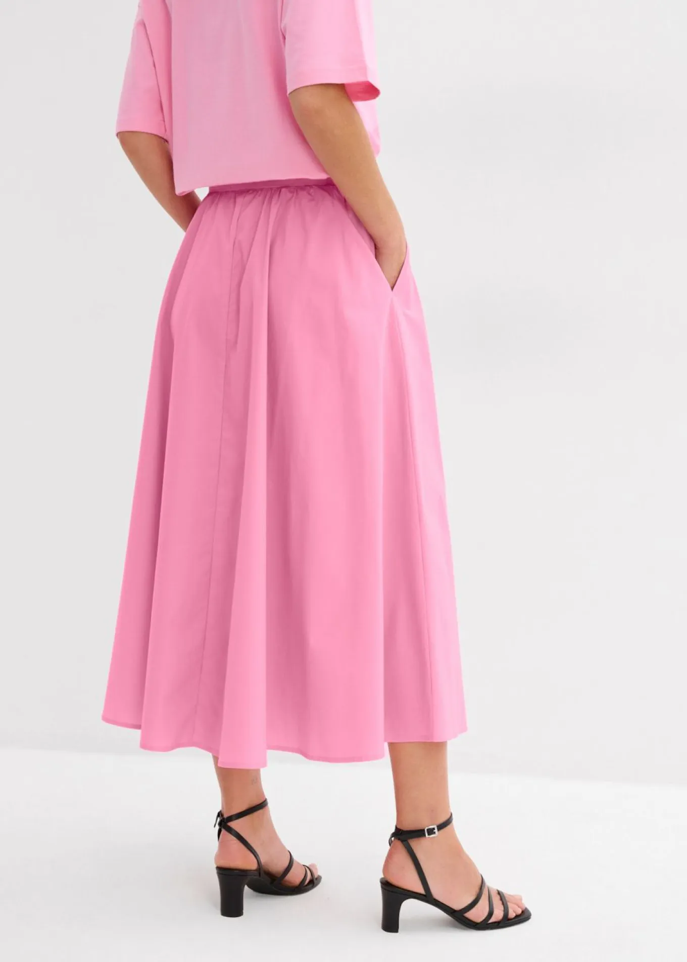 Falda midi de mezcla de algodón elástico
