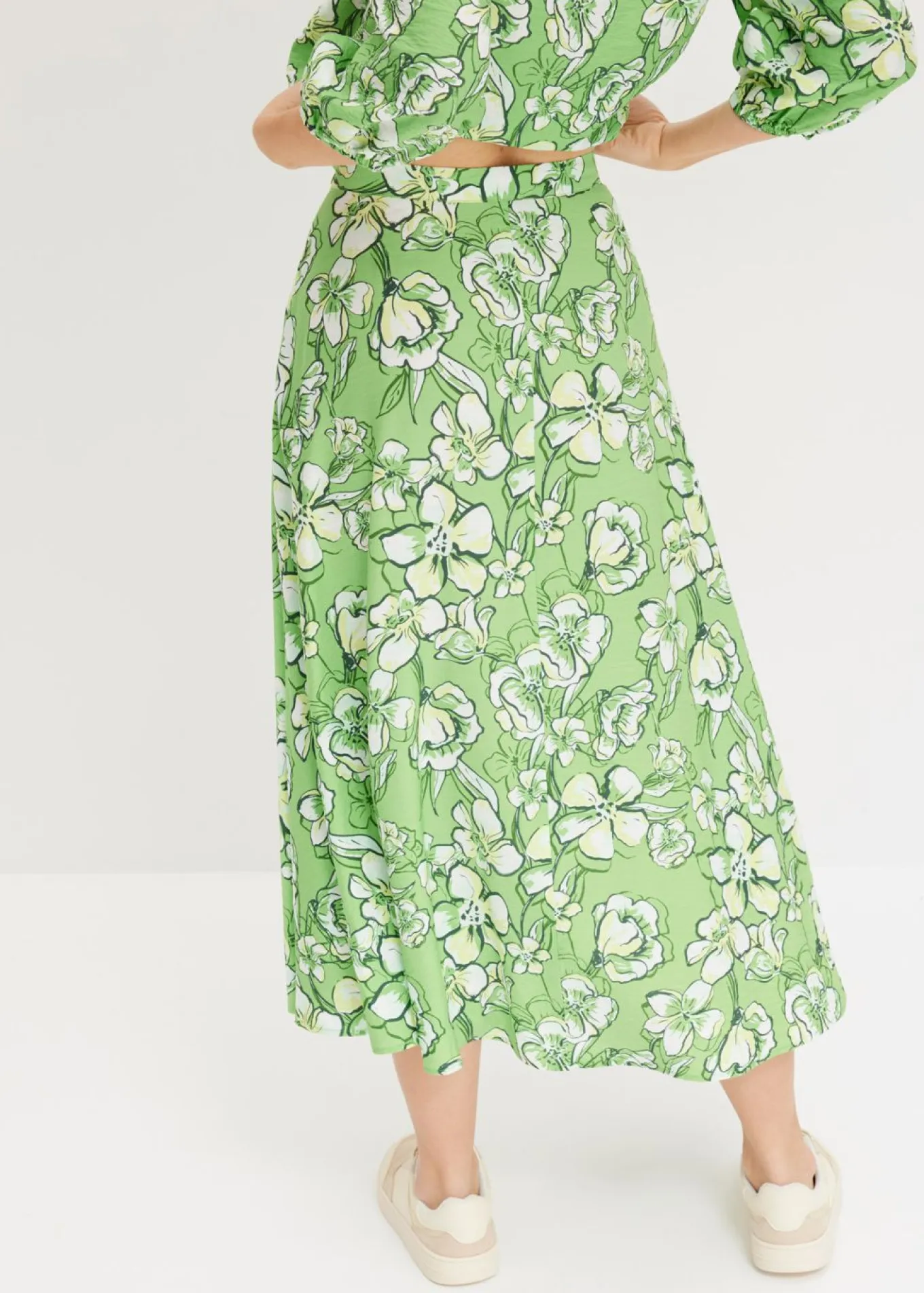 Falda midi de mezcla de viscosa fluida