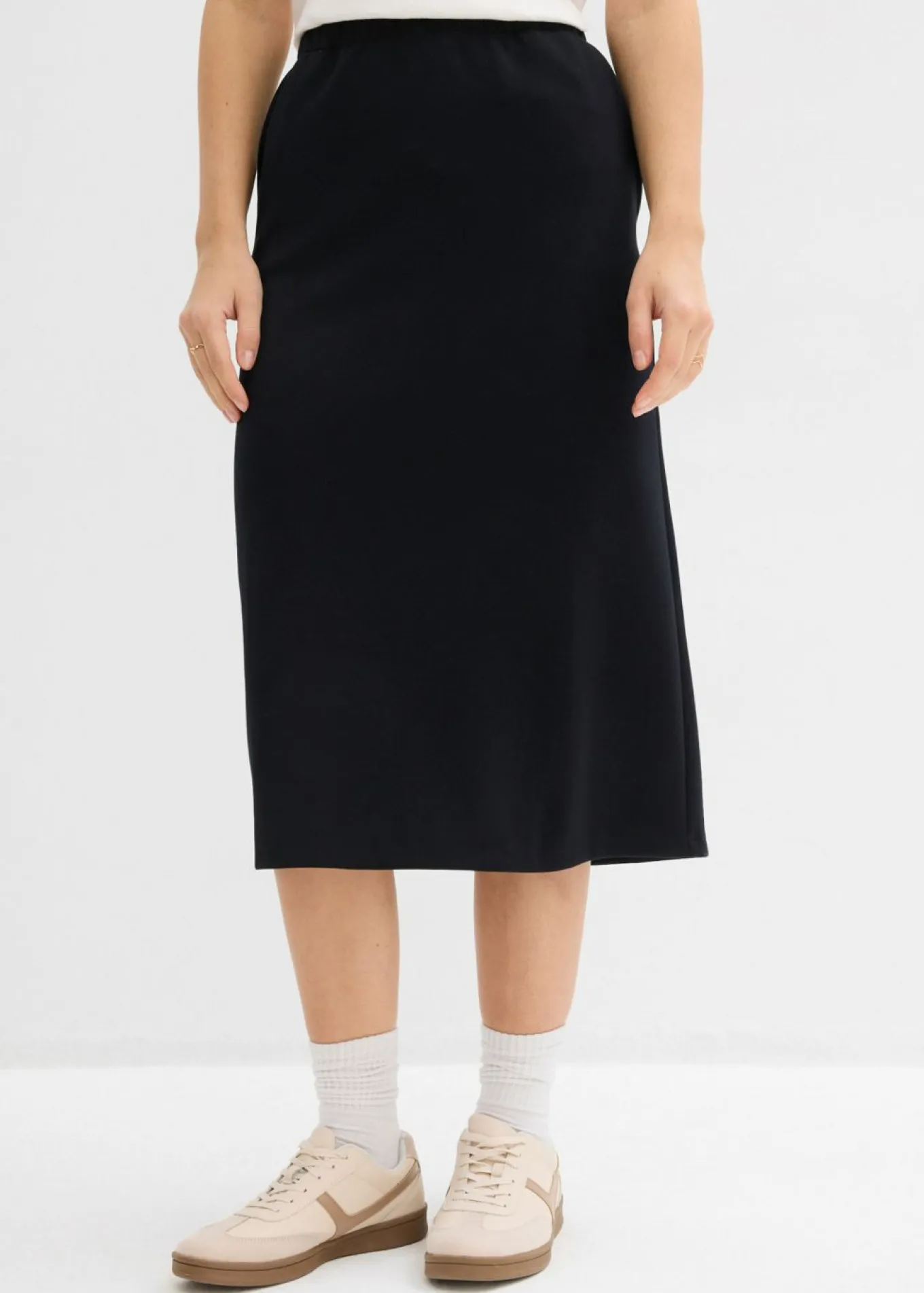 Falda midi de suave neopreno