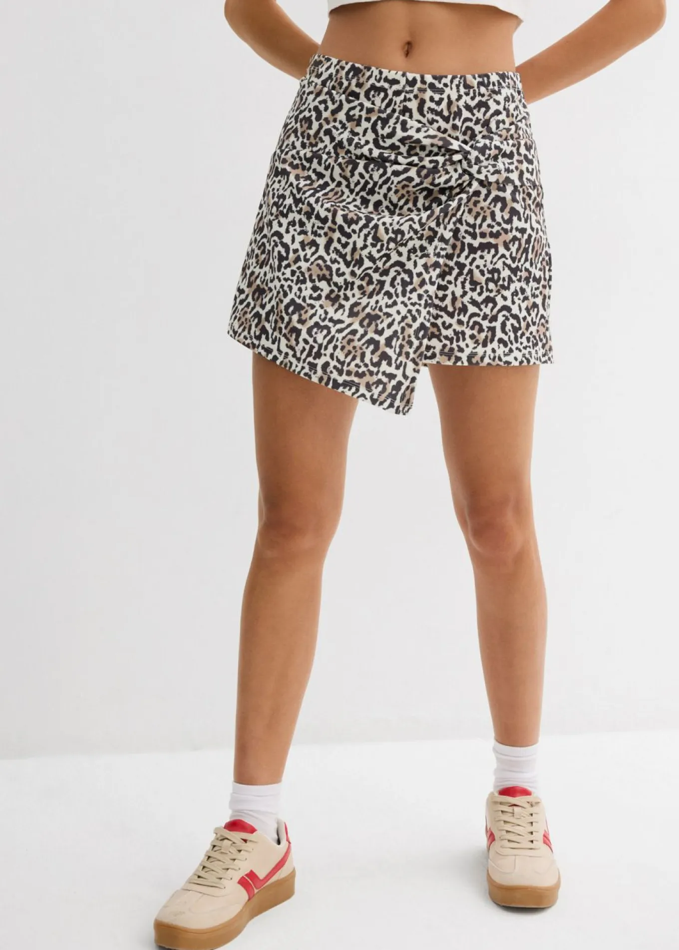 Falda pantalón de interlock resistente