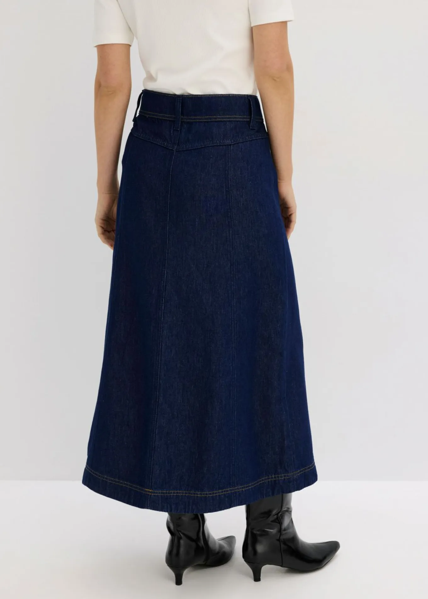 Falda vaquera midi