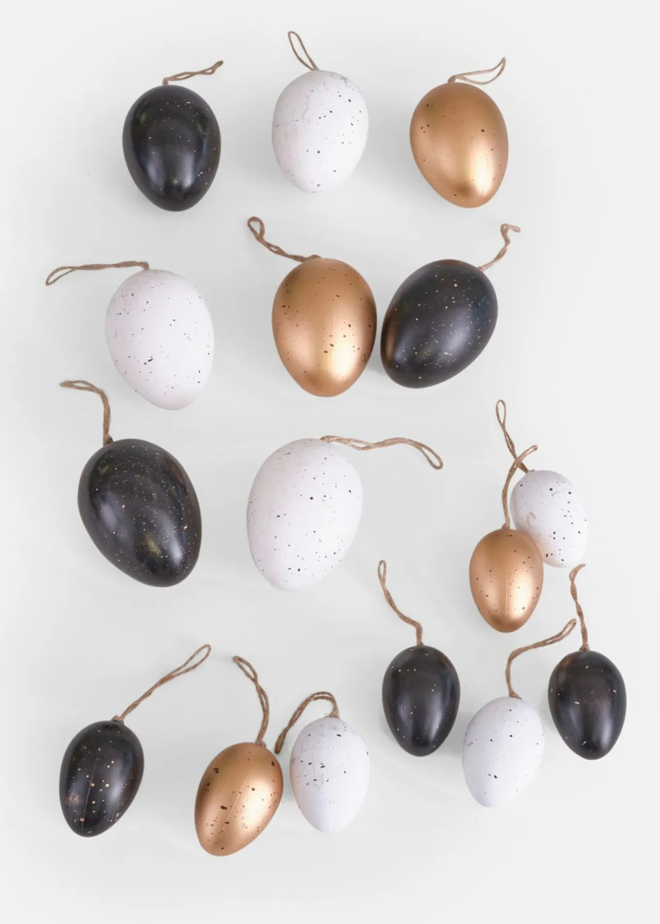 Huevos de Pascua decorativos para colgar (16 unidades)