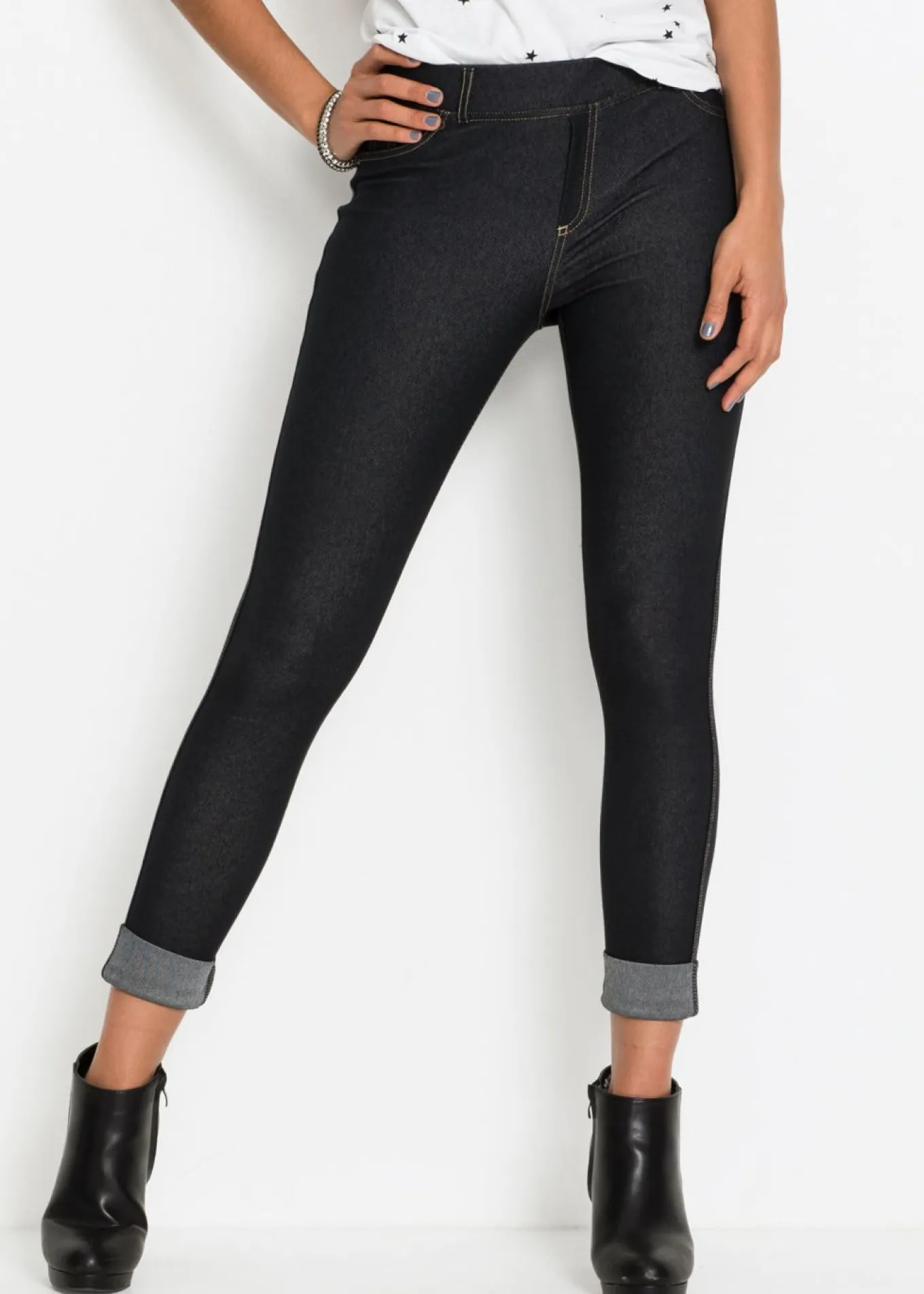 Jeggins con bajo vuelto