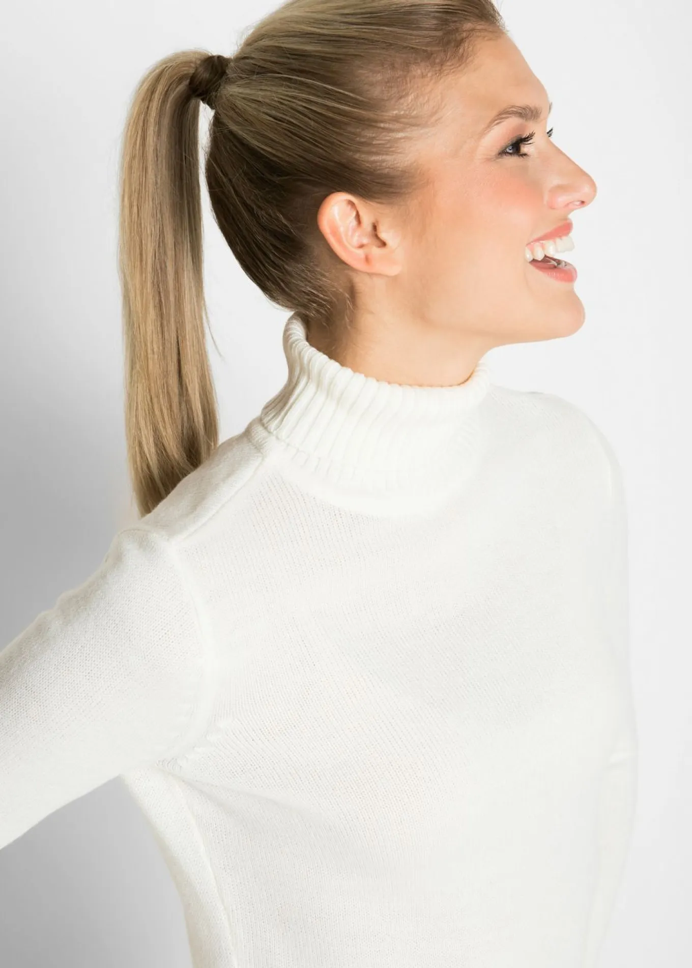 Jersey básico de punto fino con cuello alto