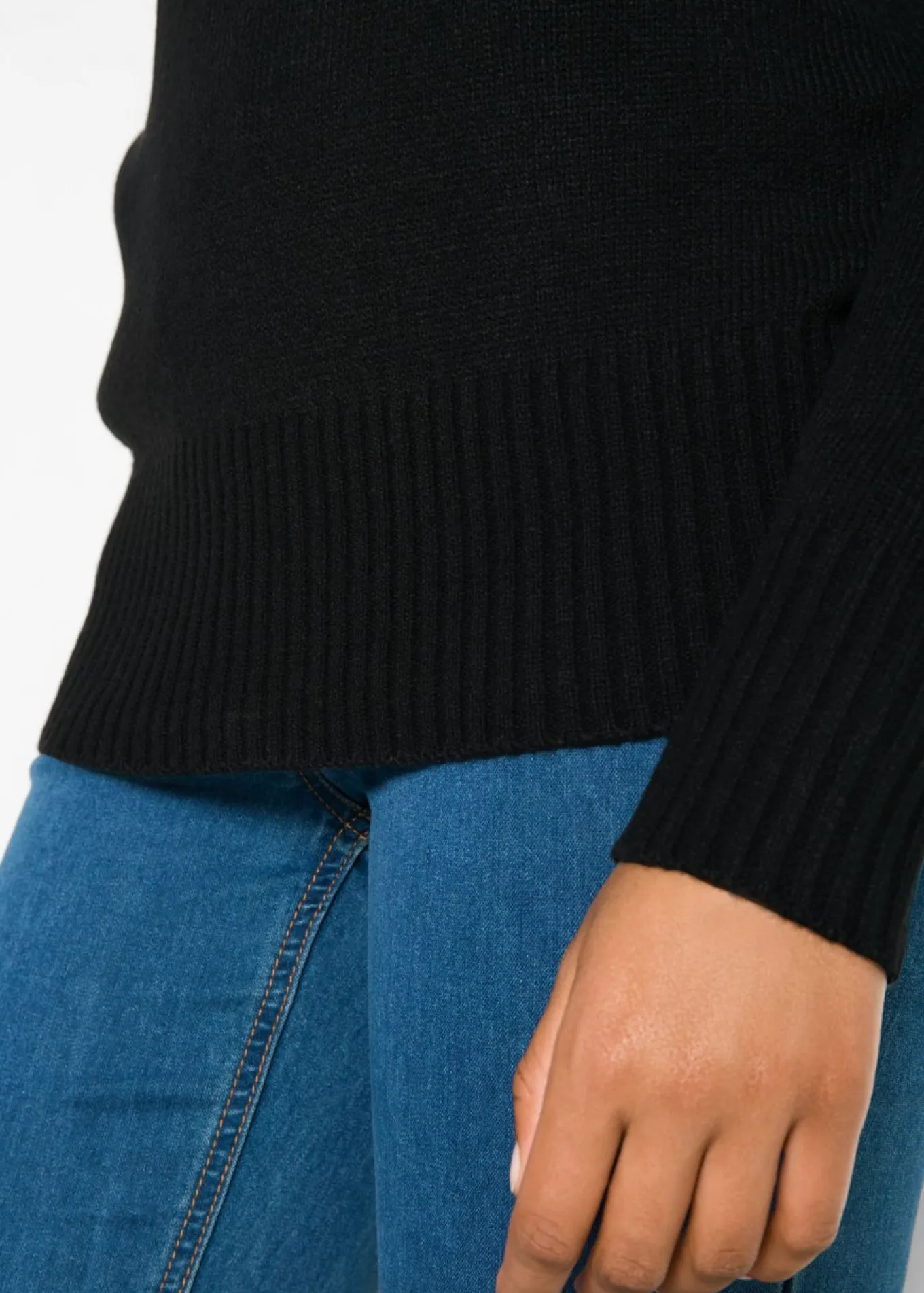 Jersey básico de punto fino con cuello alto