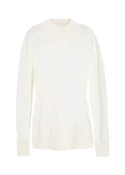 Jersey básico de punto fino con cuello alto y algodón reciclado