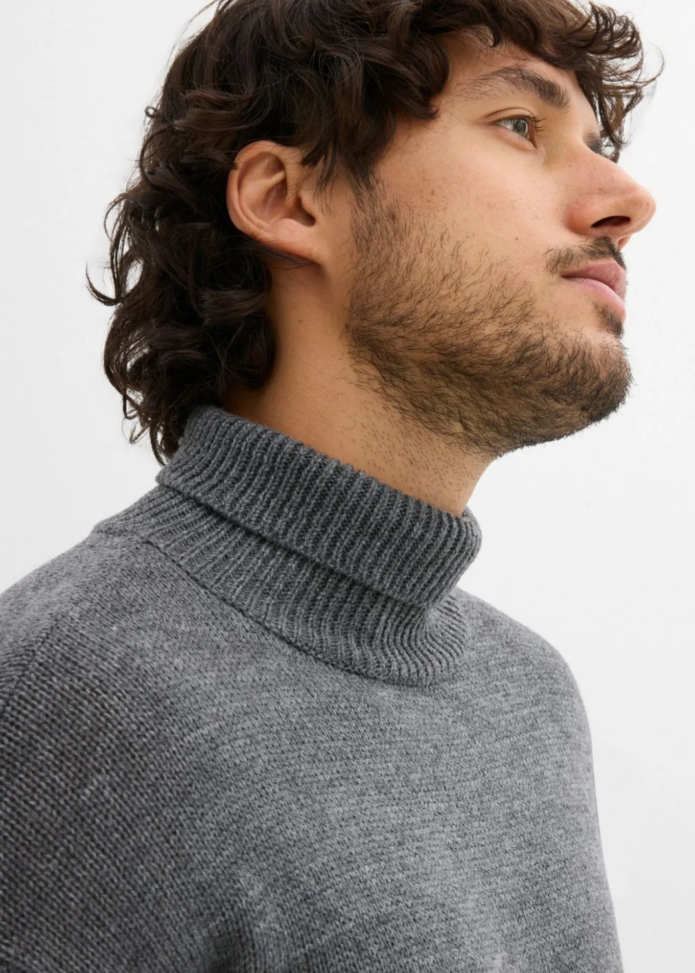 Jersey de cuello alto con diseño color block