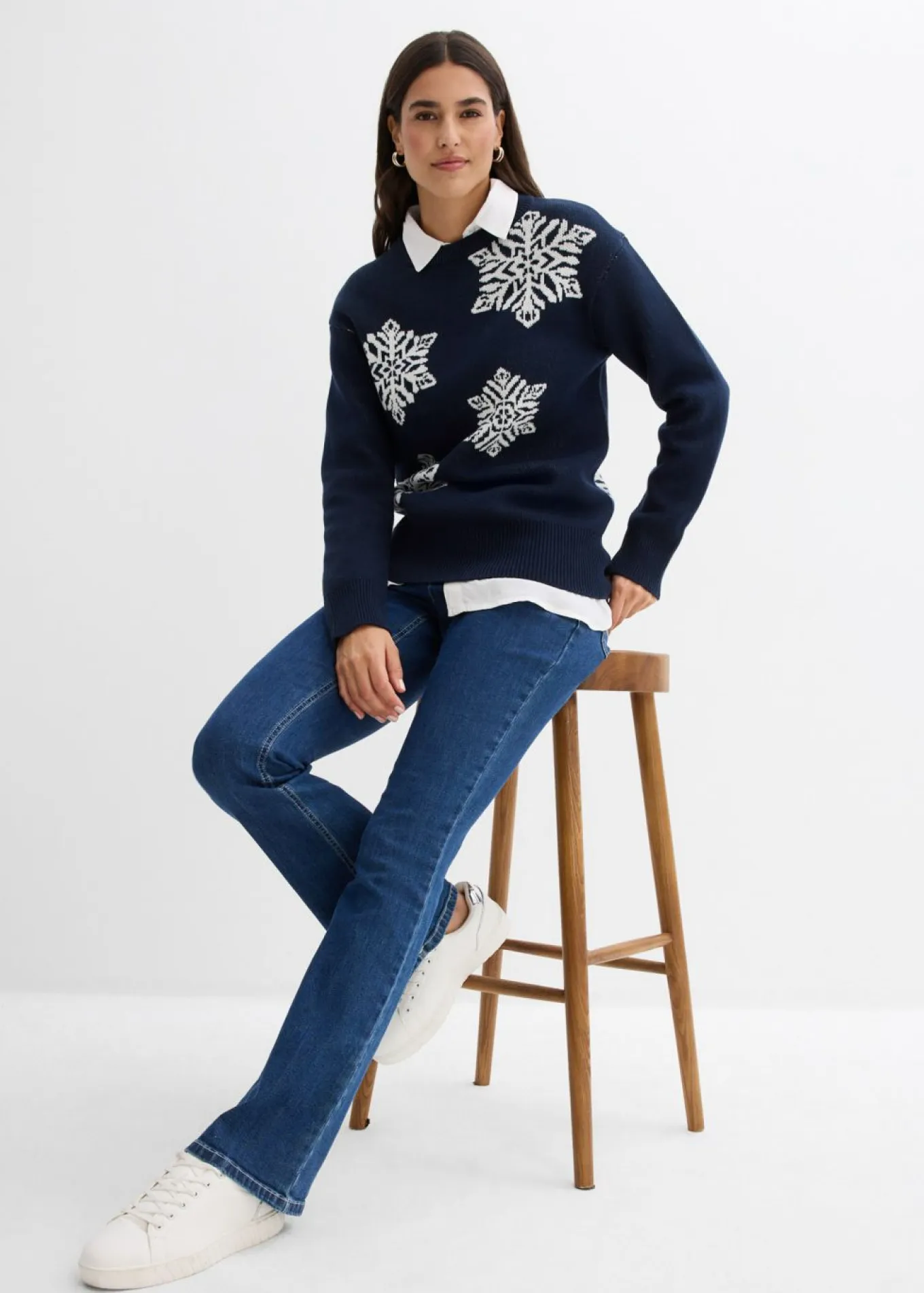 Jersey de cuello redondo con copos de nieve