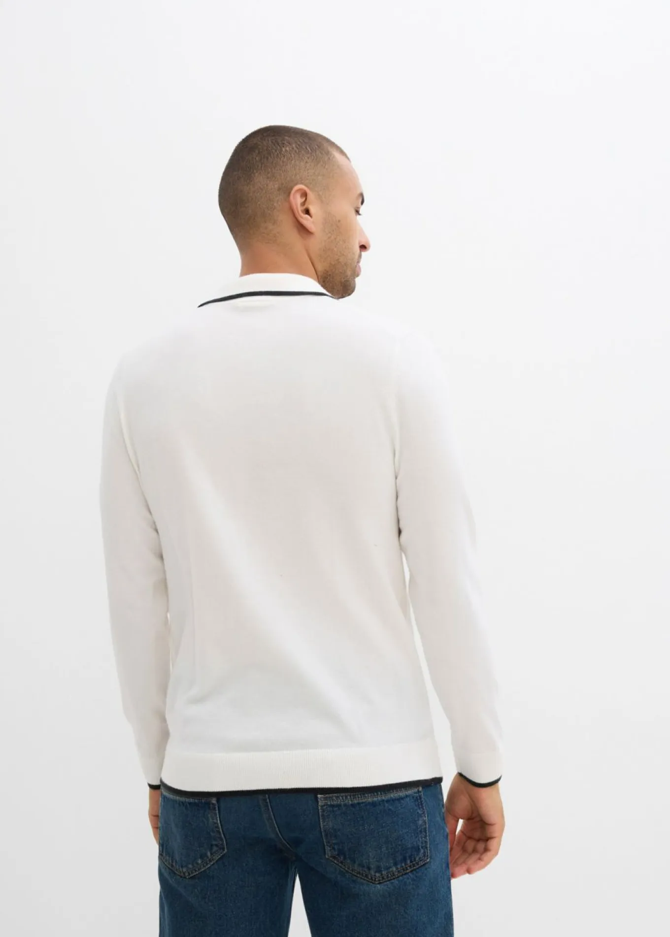 Jersey de punto fino con detalles en contraste