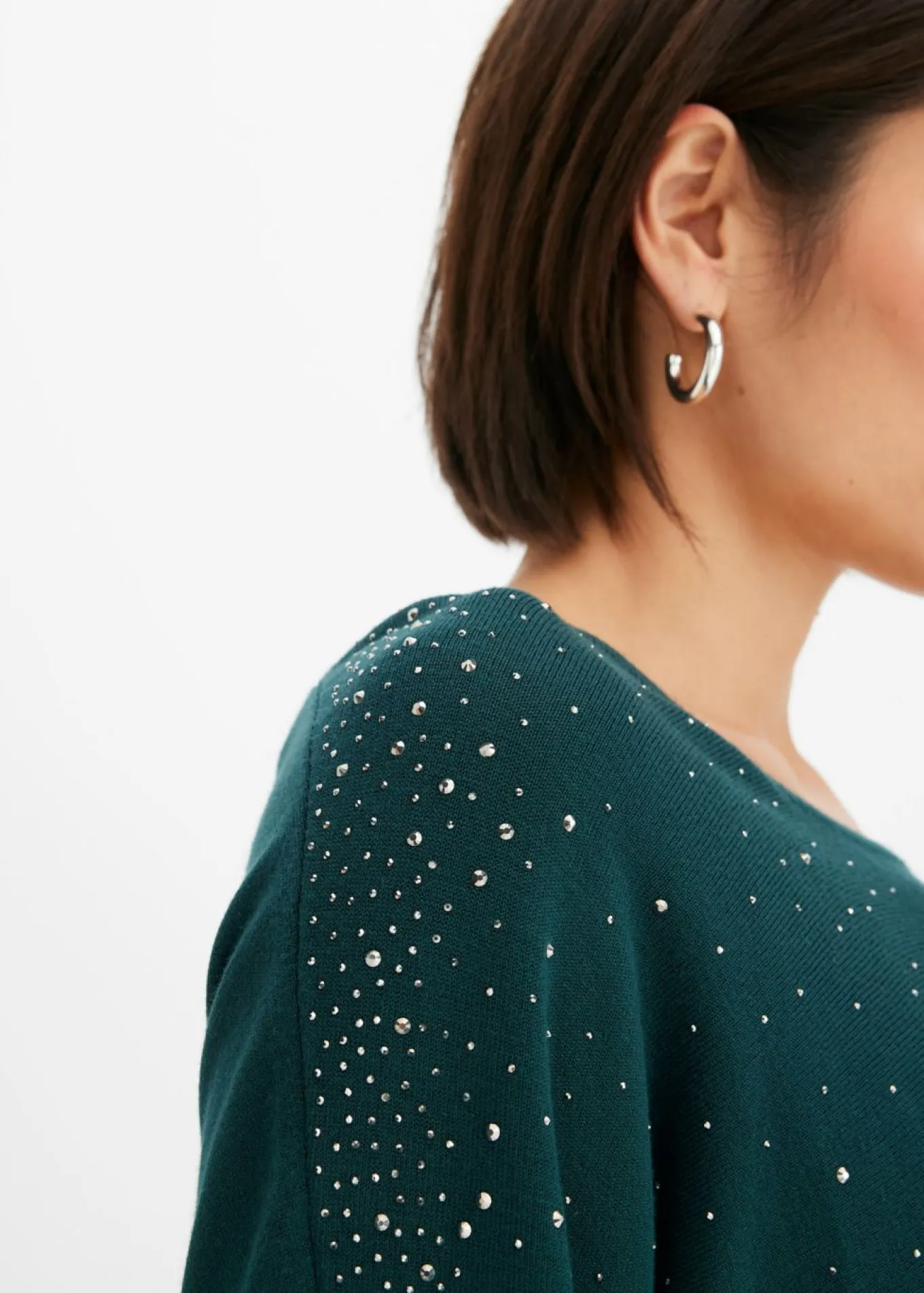 Jersey de punto fino con aplicación de piedras brillantes