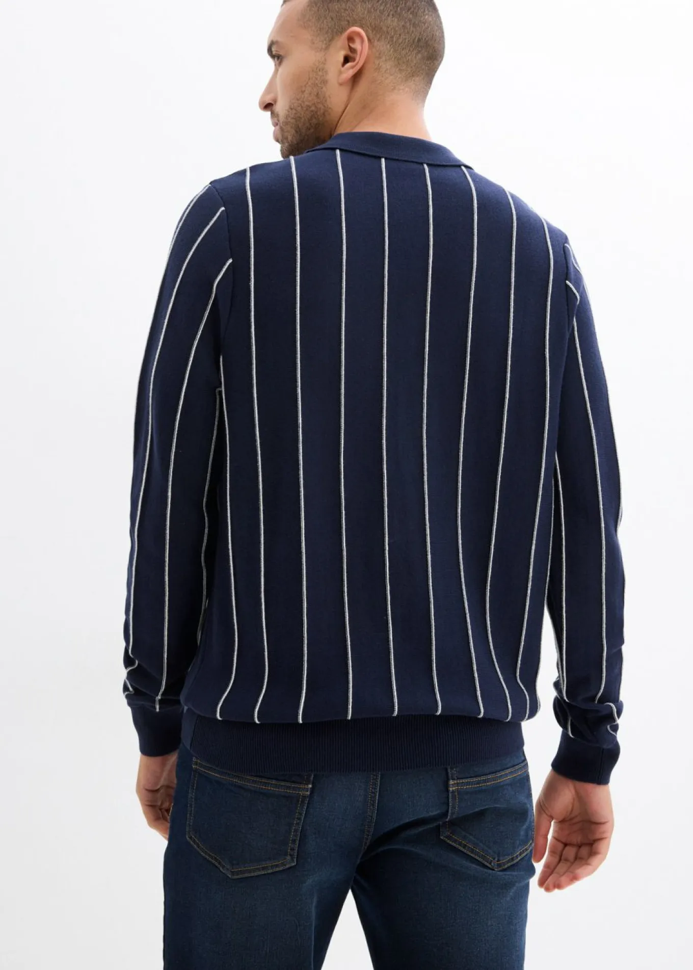 Jersey de punto fino con corte regular