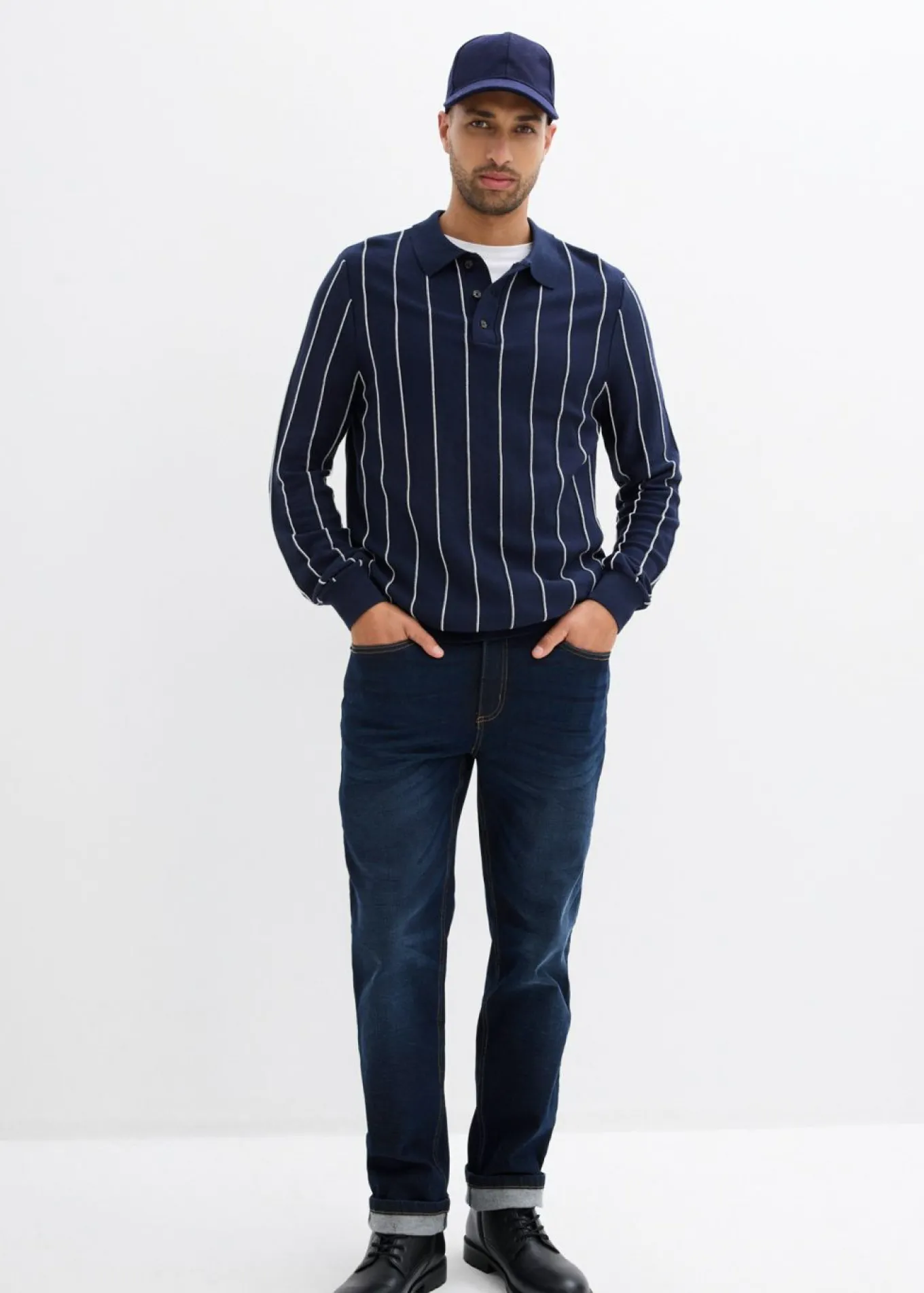 Jersey de punto fino con corte regular