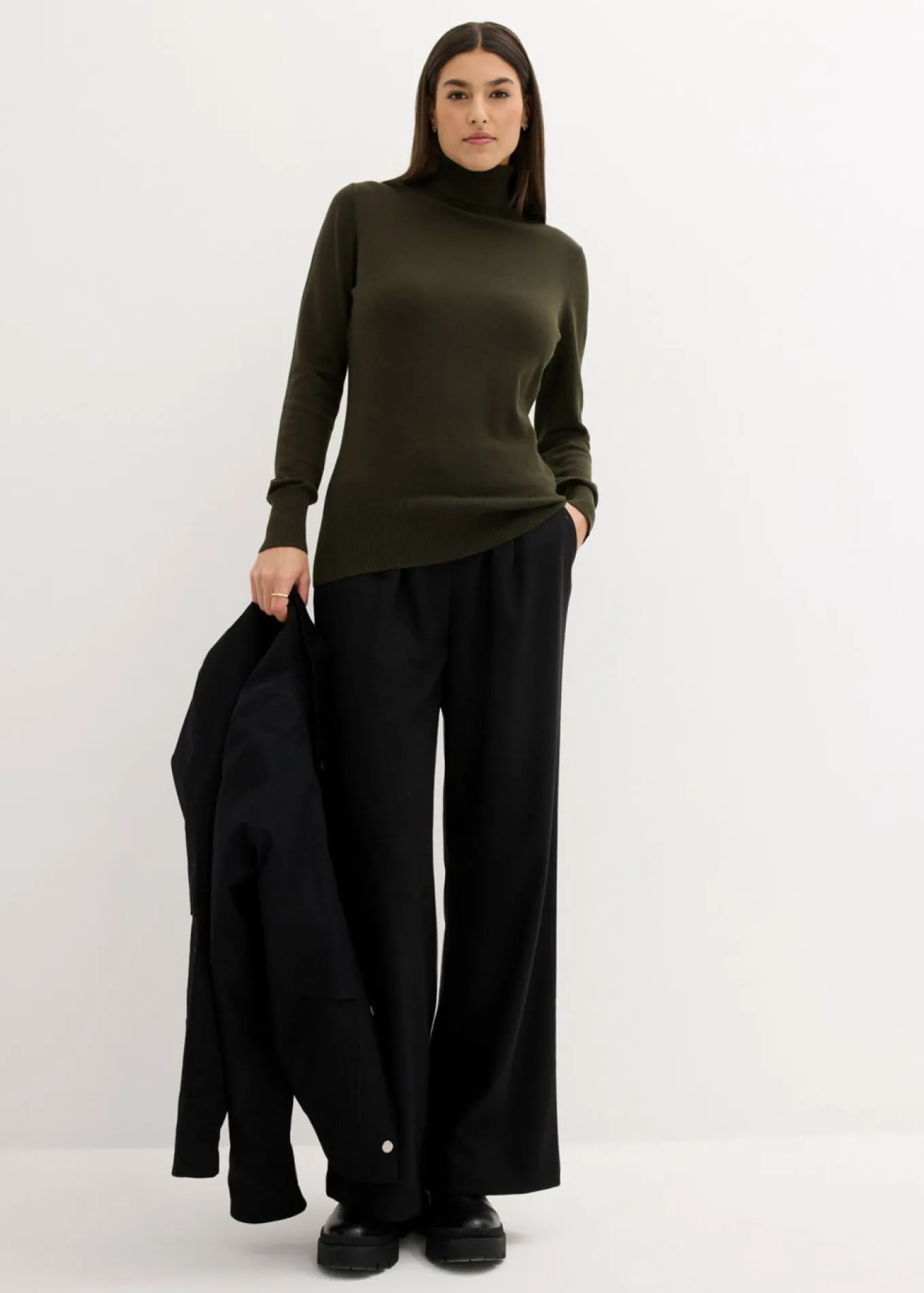 Jersey de punto fino con cuello alto