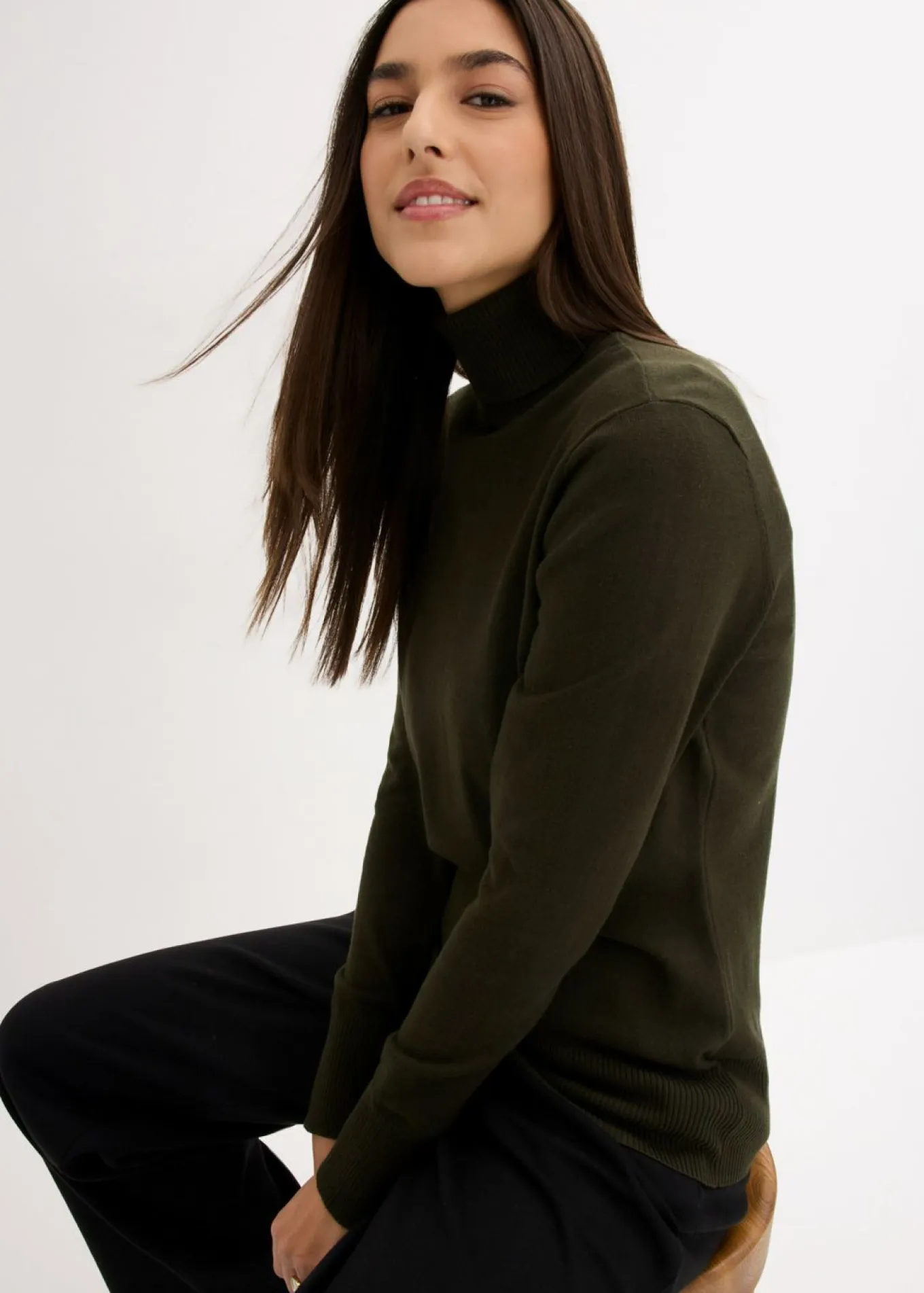Jersey de punto fino con cuello alto