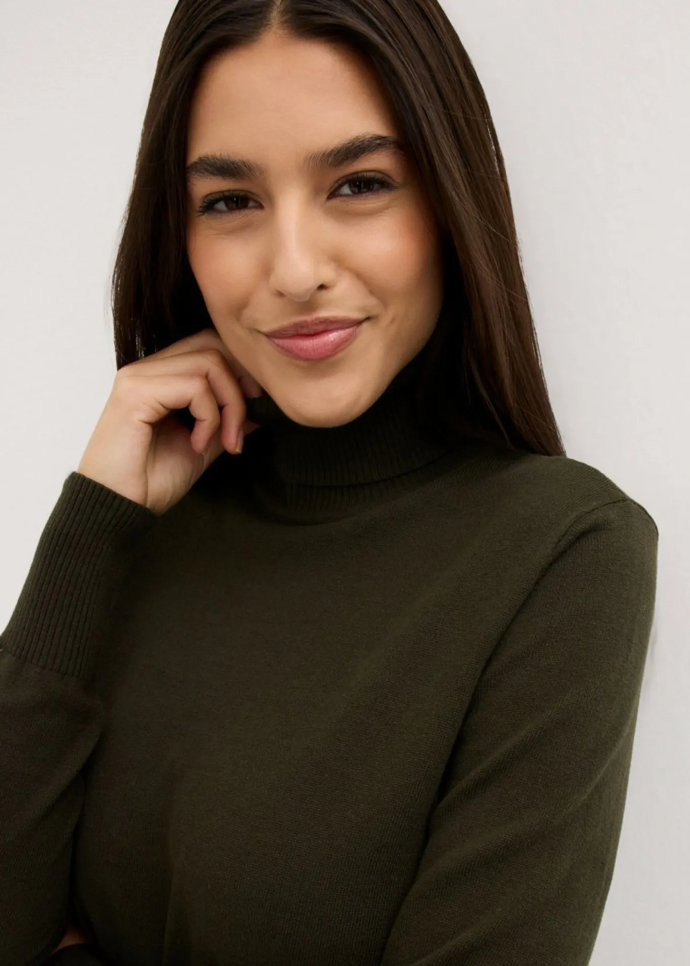 Jersey de punto fino con cuello alto