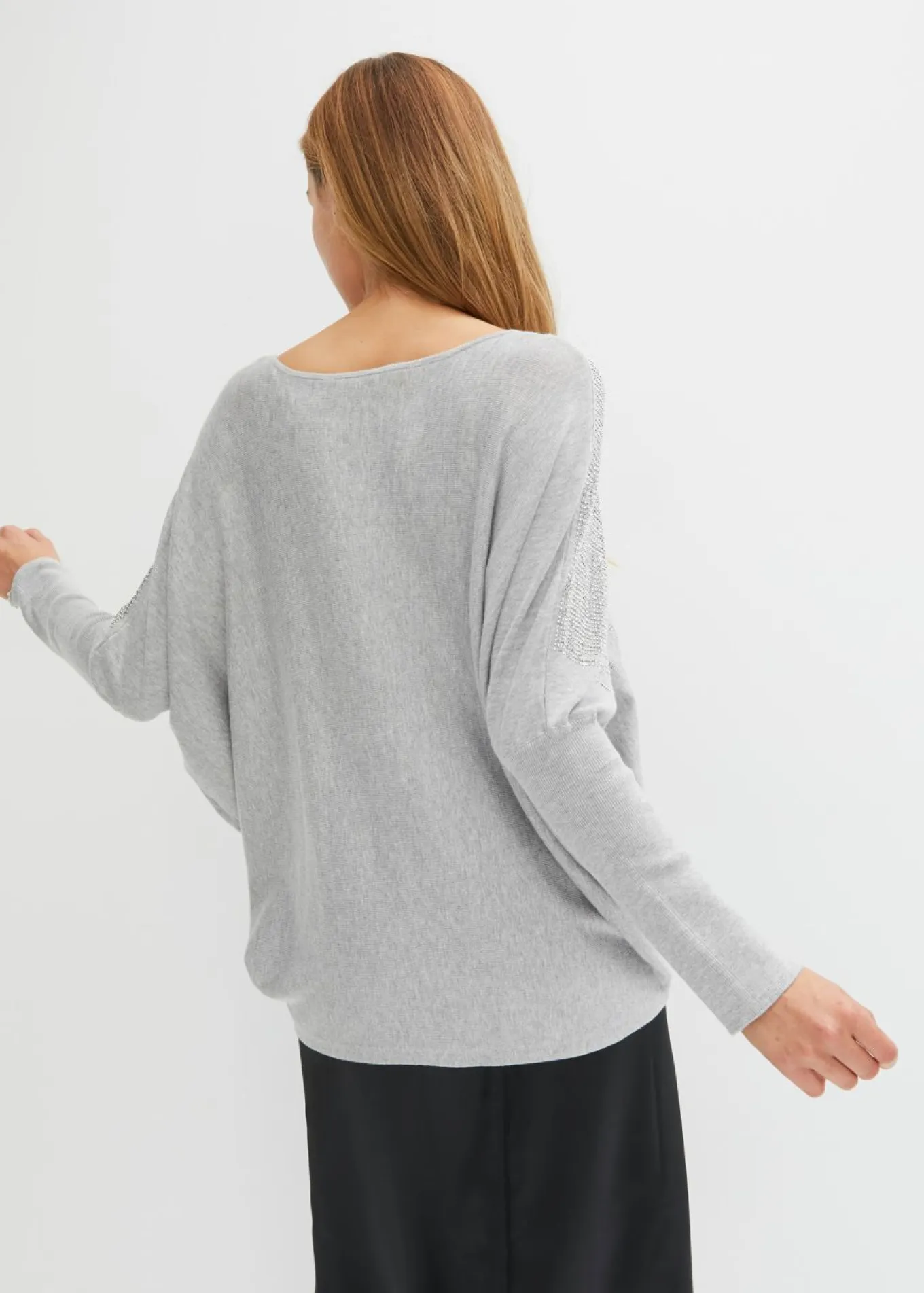 Jersey de punto fino con aplicación de piedras brillantes