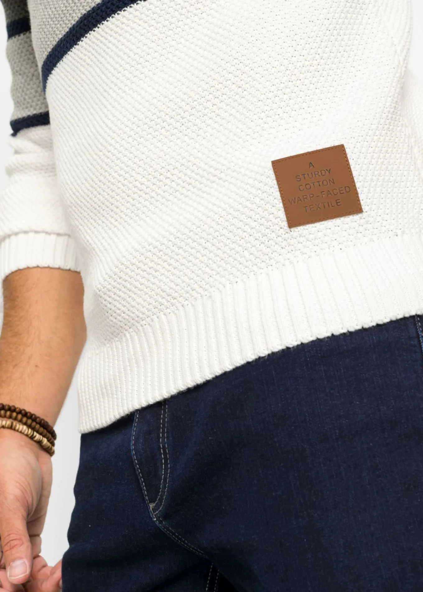 Jersey de punto grueso de algodón puro con cuello