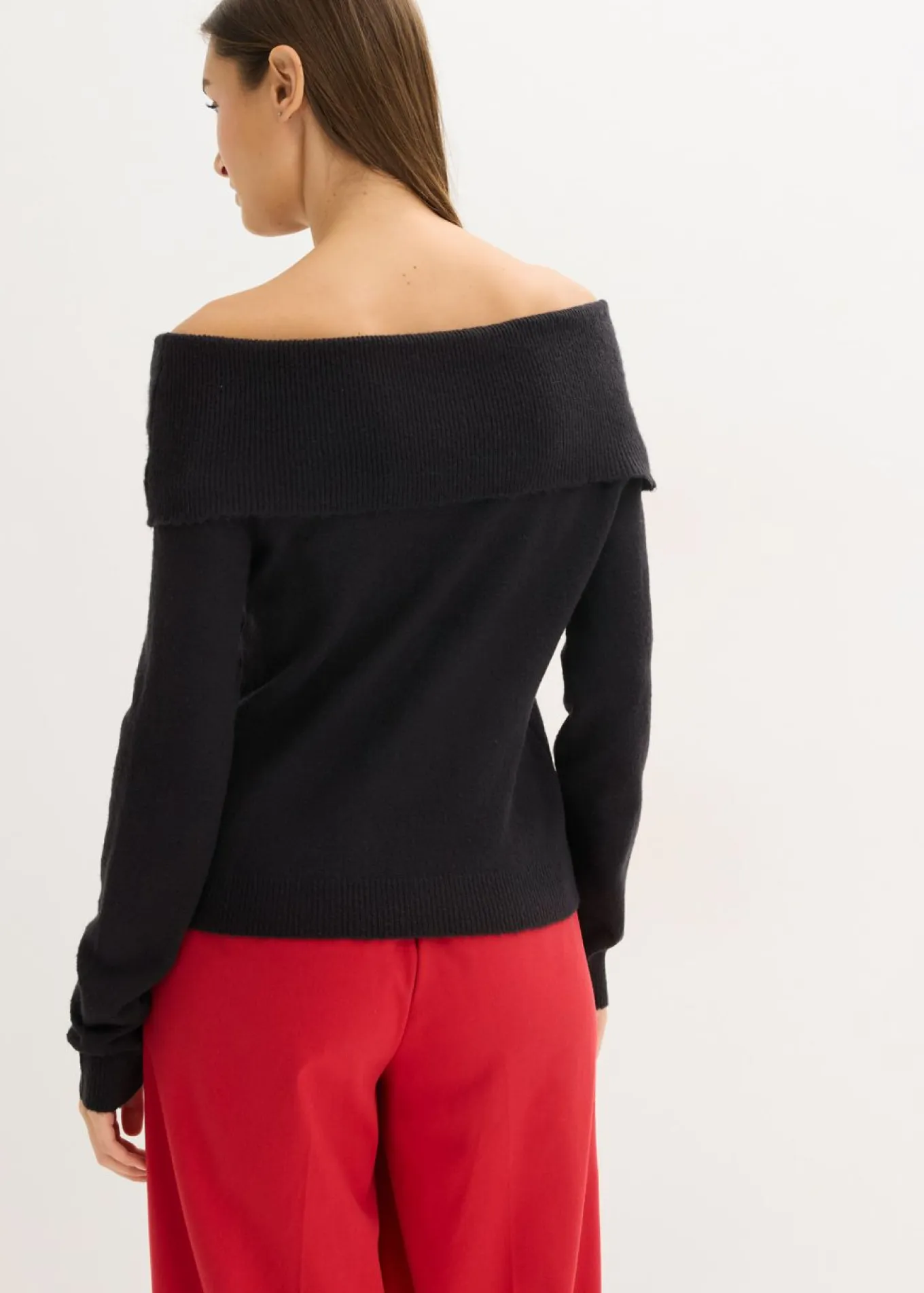 Jersey holgado con escote bañera